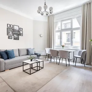 Apartamento A13, Budapest